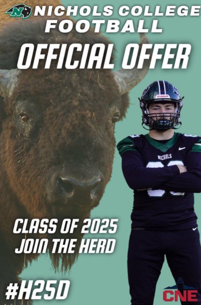 After a great talk with <a href="/FulliloveT3/">T'Juan Fullilove</a> and <a href="/CoachVBisonHC/">Vinny Marino</a> I am excited to say I have received my first offer to play college football at Nichols College! Thank you to all coaches who have helped me reach this point
<a href="/TK_247/">Trevor Knight</a>