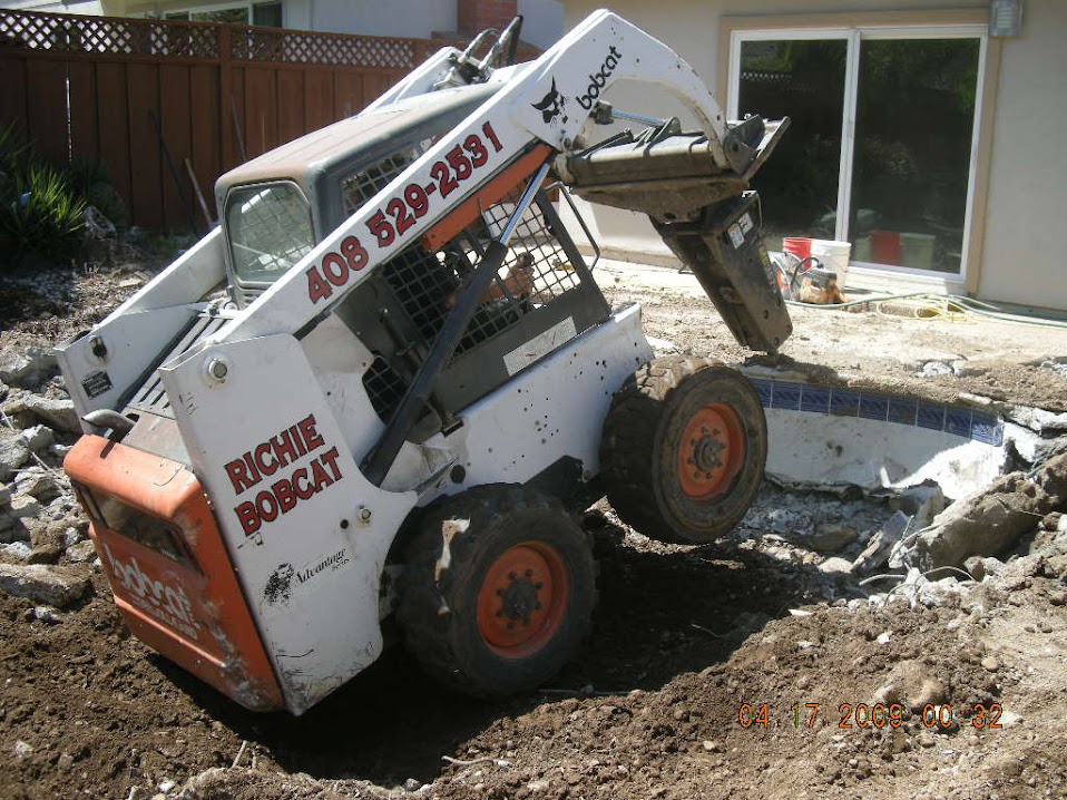 RichieBobcat1's tweet image. Need help with Concrete Removal? Richie Bobcat Pool Removal Service can do it all. richiebobcatpoolremoval.net  #Hauling #SanJosePoolRemovalService #PaloAltoPoolRemoval