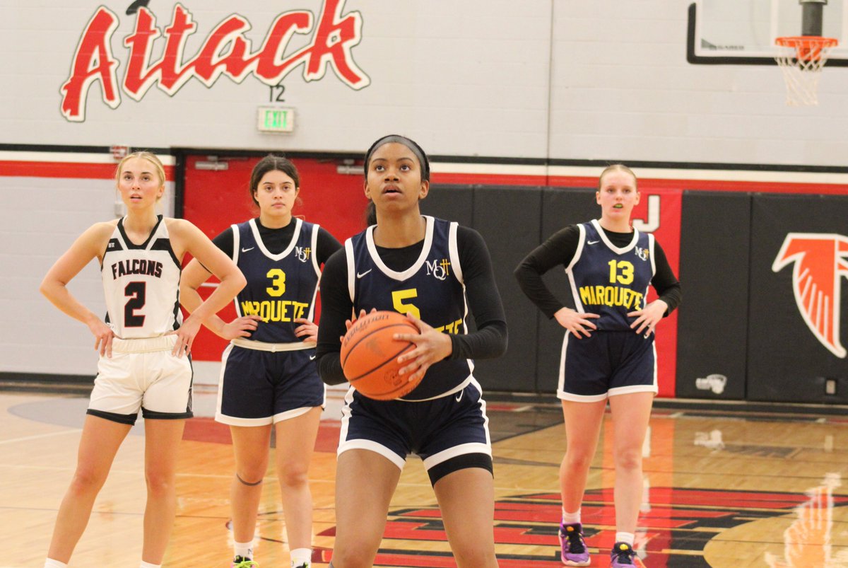 MQTGirlsHoops's tweet image. Back home at the Scholl Center for a Friday night clash with Gary West Side!  

JV - 5:30 pm 
Varsity - 7 pm