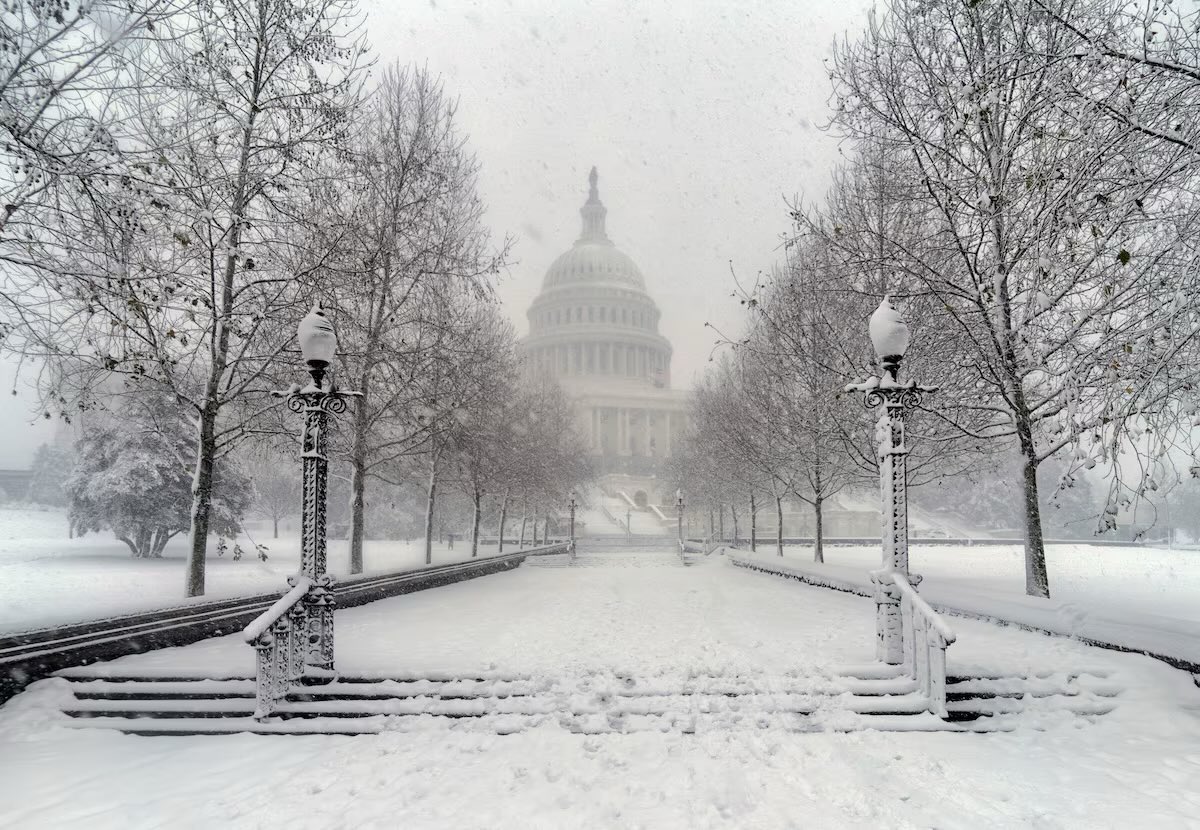 🚨BREAKING: President-elect Trump’s inauguration ceremony will be moved indoors due to extreme cold expected in Washington, DC.