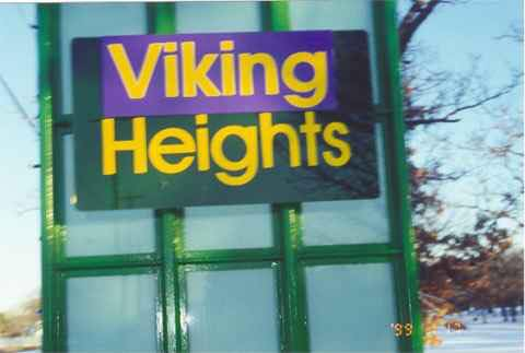 MaplehoodUnited's tweet photo. 26 years ago today- Falcon Heights jinxed the Minnesota Vikings by temporarily renaming itself Viking Heights. #neverforeget

This is reason #45 why we should dissolve Falcon Heights and break it up between Saint Paul and Roseville. https://t.co/WGB1iUiz0s