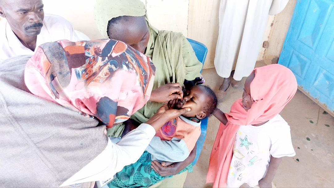 UNICEFSudan's tweet image. 📍North #Darfur.

@UNICEF &amp;amp; partners just concluded a nutrition campaign reaching some 23,000 children &amp;amp; 9,000 pregnant &amp;amp; lactating women with life-saving services.

Yet the needs remain immense and much more must be done to reach those in need.