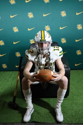Logan Decker tweet media
