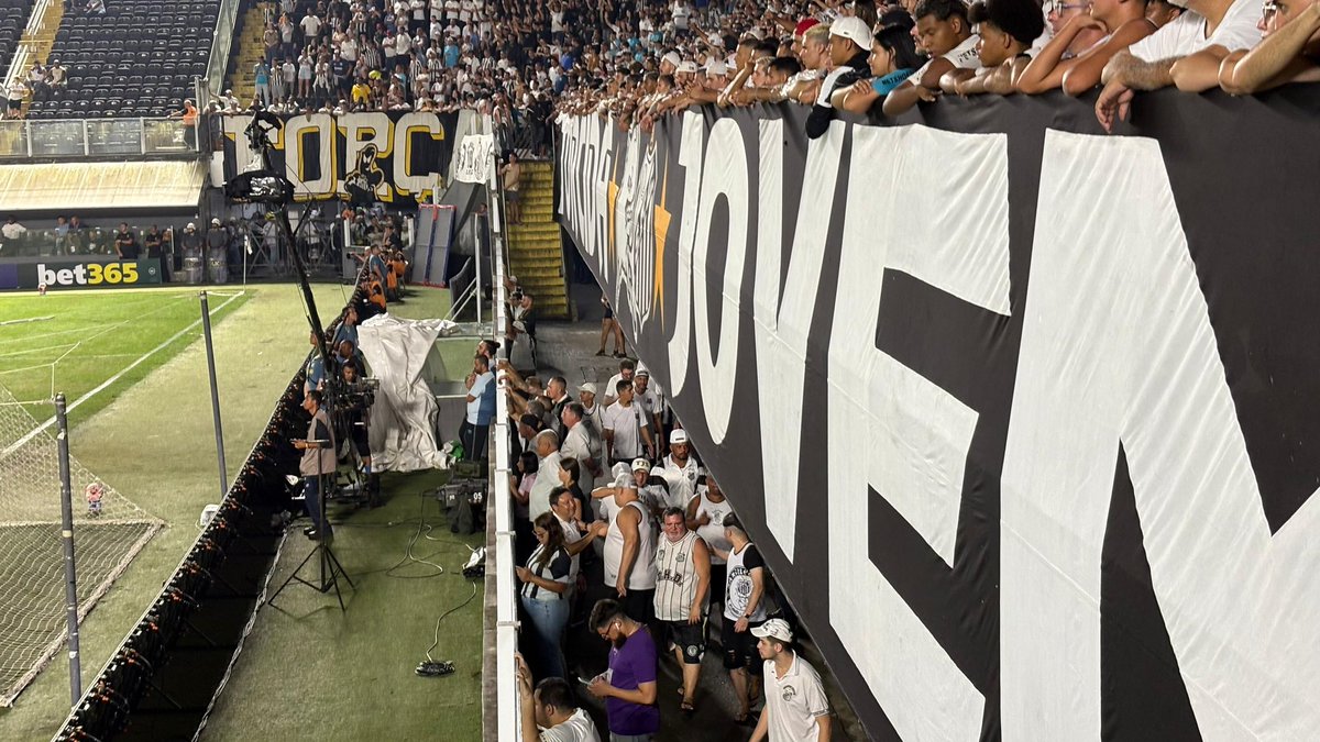 Torcida Jovem do Santos tweet media