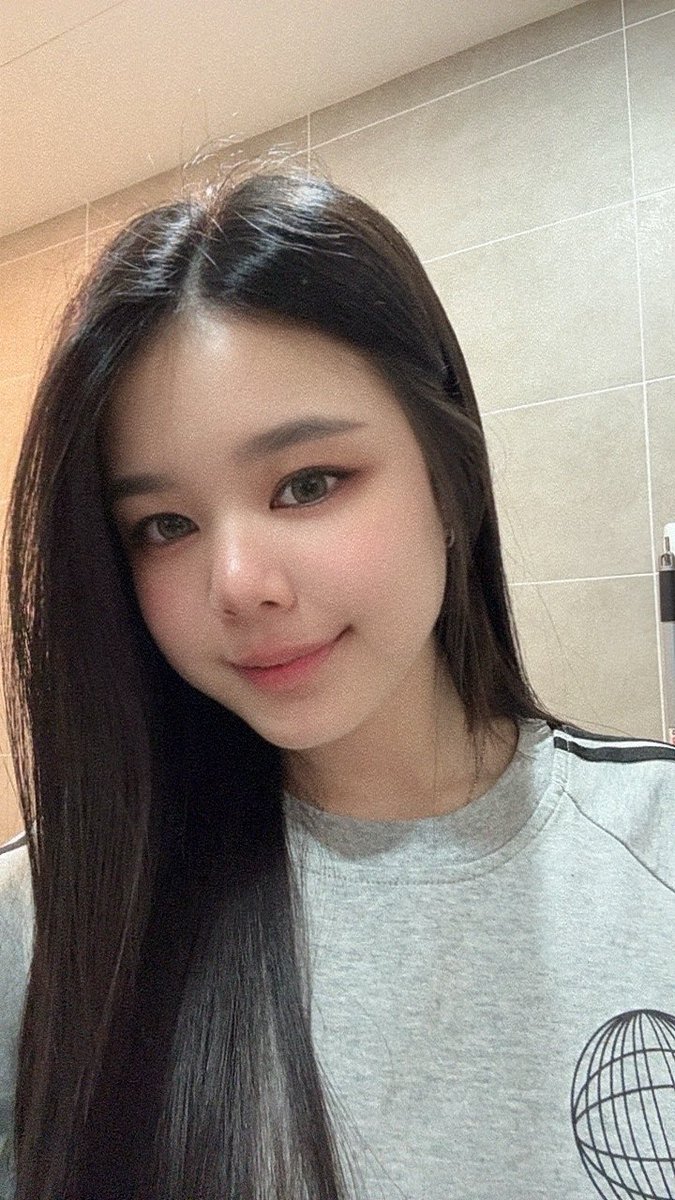 这个filter好假好喜欢 🥺🥺