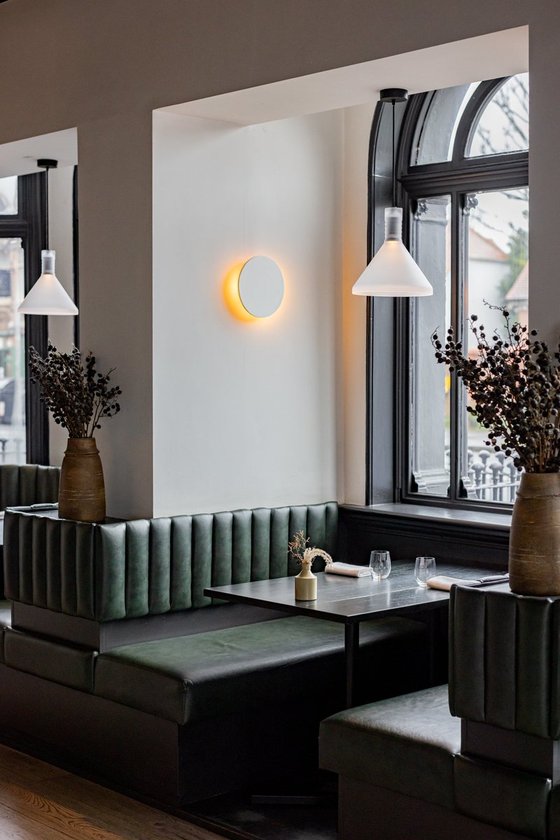 EtchFood's tweet image. WEEKEND LOADING... 

Our kitchen is prepped, the restaurant is set, and we’re ready to welcome you for an unforgettable dining experience at etch. 

Who’s joining us?