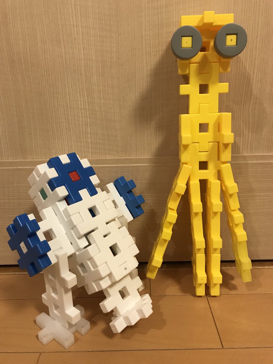 息子(6歳)作、R2-D2とC3-PO