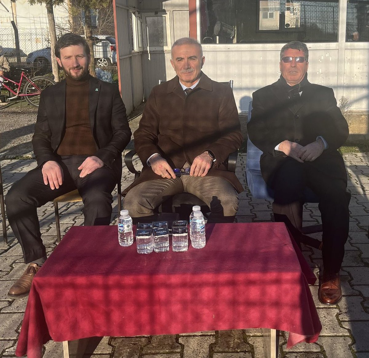 Kaymakam Ahmet ERDOĞDU, Muratlı TÜGVA tarafından düzenlenen Liseler Arası Futbol Turnuvası GençLig Final maçını izledi müsabalara katılan takımları tebrik etti