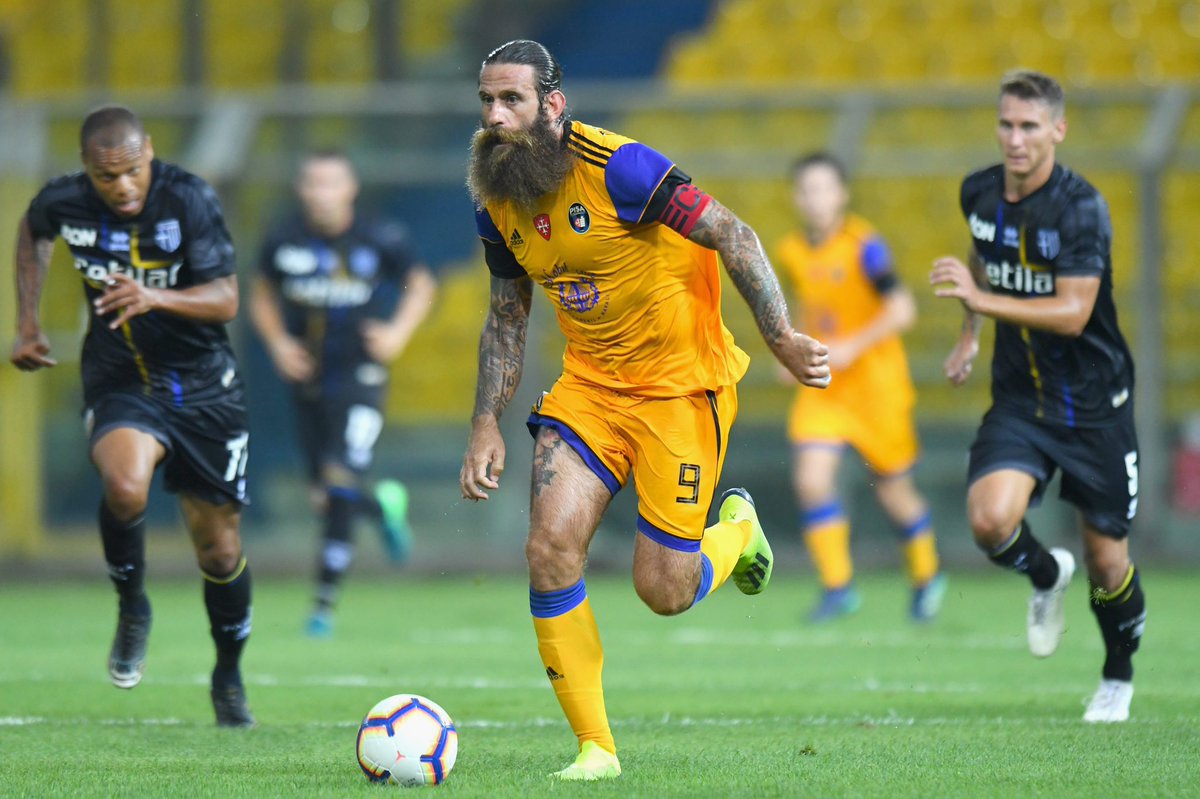 St James Sann tweet media