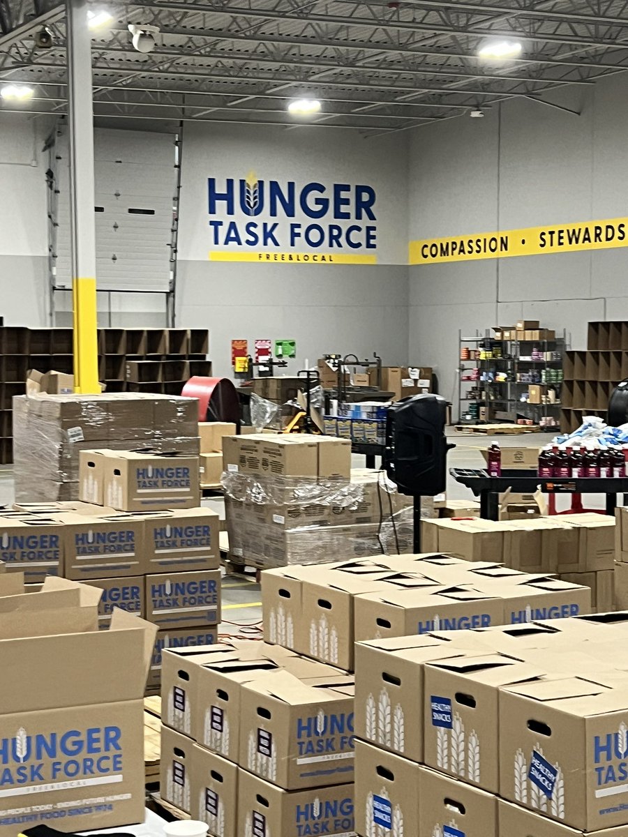 RoundTableOC's tweet image. One last service opportunity @hungertaskforce for Cohort #3