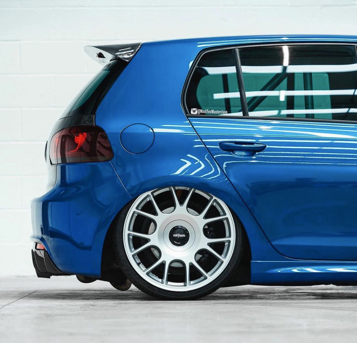 EpicDubs's tweet photo. ๐ your Rotiform pick ?
๐ RSE
๐ LAS-R
๐ DTM
๐ TUF-R
#Rotiform #RotiformWheels #VW #VwGolf #Stanced #DubLife https://t.co/PTLZBAO8ac