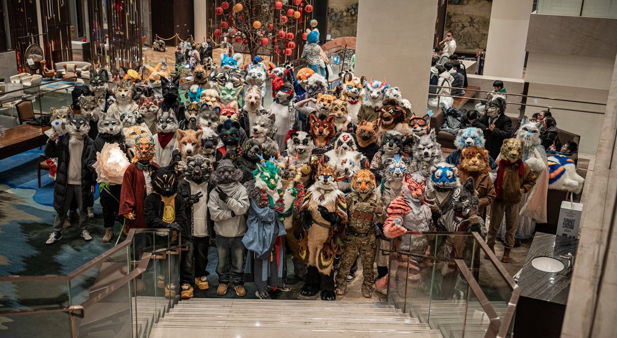 The Chinese furry party in Sichuan "云幽岛".
#furry #FursuitEveryday #fursuit  #山君工坊