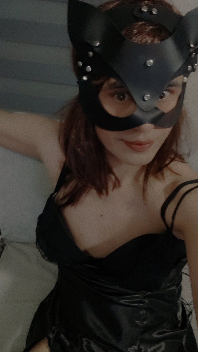 Hakkımda konuşmadan önce hakkınızda bildiklerimi hatırlayın.
#gaziantepgay #izmirgay