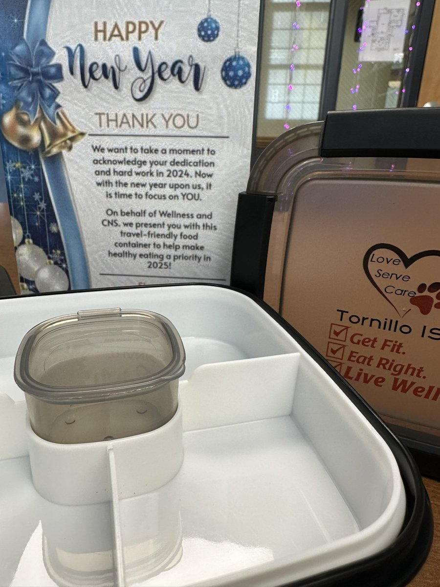 Rachel Aguilar (@_aguilar5) on Twitter photo Thank you for the cute bento box & self-care reminder <a href="/TISDHealthyPack/">Tornillo ISD Wellness</a> <a href="/TornilloISD_CNS/">TISD Child Nutrition</a>! 🍎🧘🏻♀️♥️ #TISDProud Thank you for the cute bento box & self-care reminder <a href="/TISDHealthyPack/">Tornillo ISD Wellness</a> <a href="/TornilloISD_CNS/">TISD Child Nutrition</a>! 🍎🧘🏻♀️♥️ #TISDProud