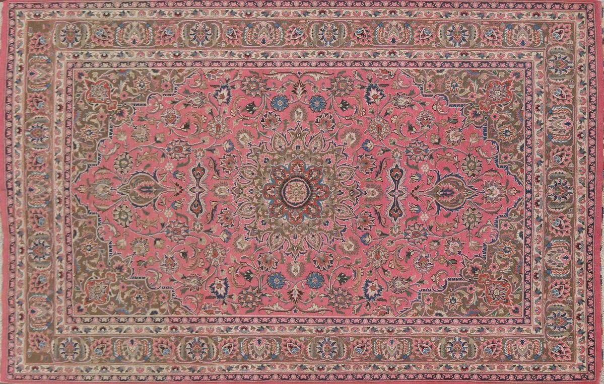 prtygal777's tweet photo. Persian Rugs https://t.co/T8af3ZAMqH