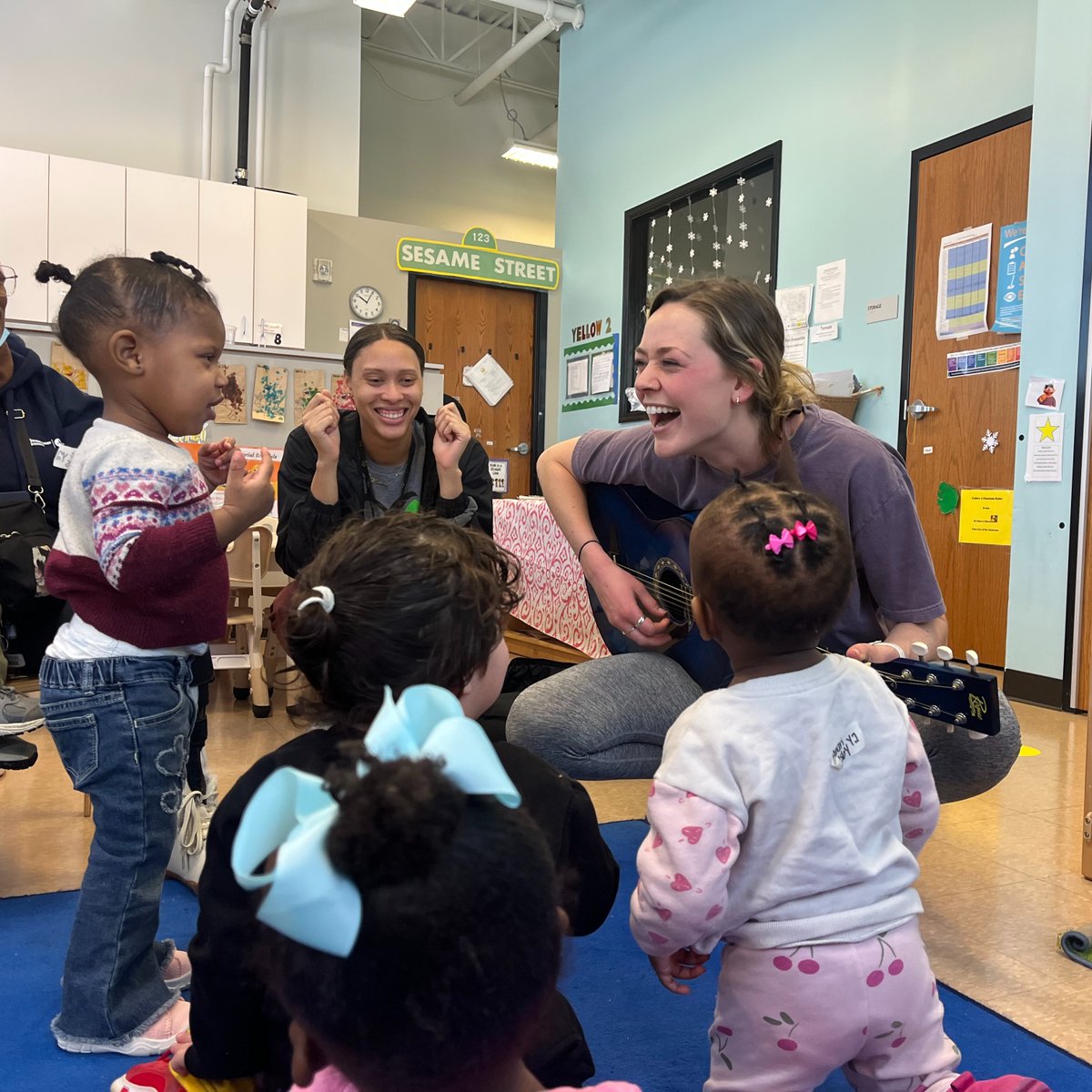 OB_Inc_KC's tweet photo. Our music therapists strum up all of the smiles when they enter a classroom! Ms. Nichi is singing a song with our Yellow 2 class at DeLaSalle Highschool. 🎶 #OperationBreakthrough #MusicTherapy https://t.co/o619bnYeeB