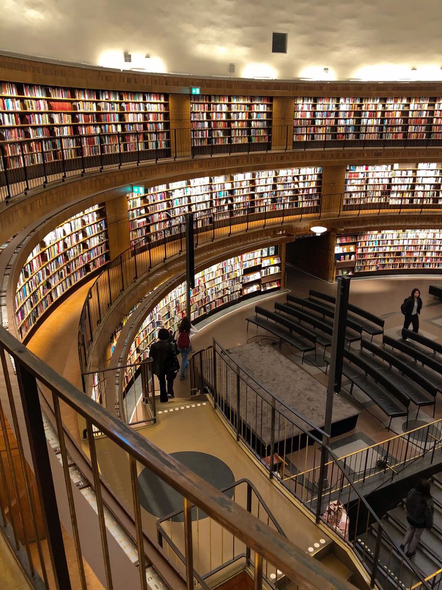 📍 Stockholm public library