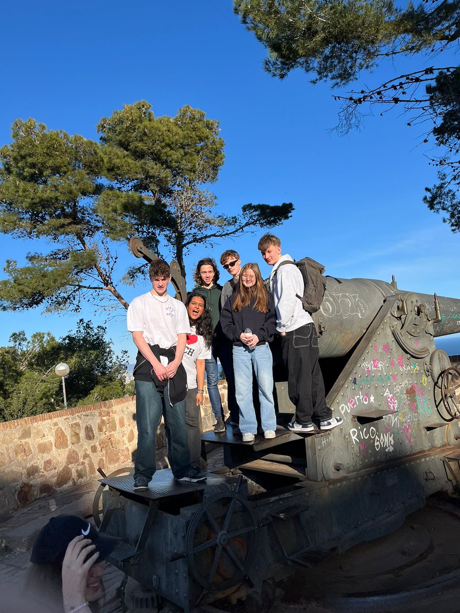 Spanish Turing House School tweet media