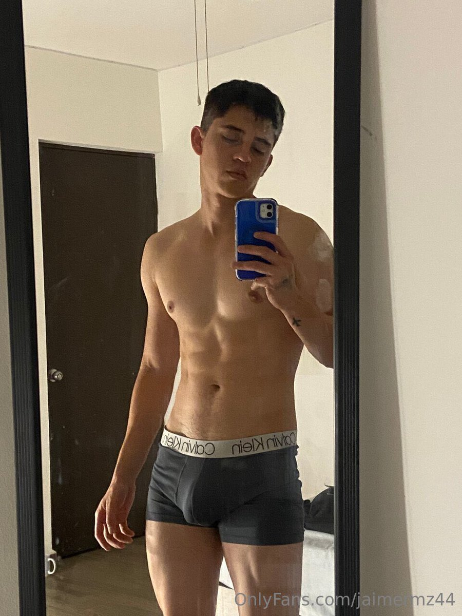jalatela_rico's tweet photo. Jaime Ramírez, alguien tiene algo de el? Manden privado!!!  😈🍆🥵🔥🤤💦 #gay #sexgay #porn #gayporn #chakal #chakalitos #cogida #macho #hot #nudes #pack #horny #sexo #gayman #caliente #sexogay  @EncuentroGayMty https://t.co/RA6jKJiJBV