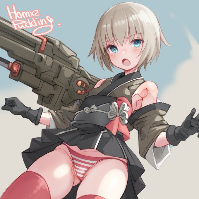 新年仕様の轟雷、紅白ボディスーツ('>ω∂`) 
 #FAG 