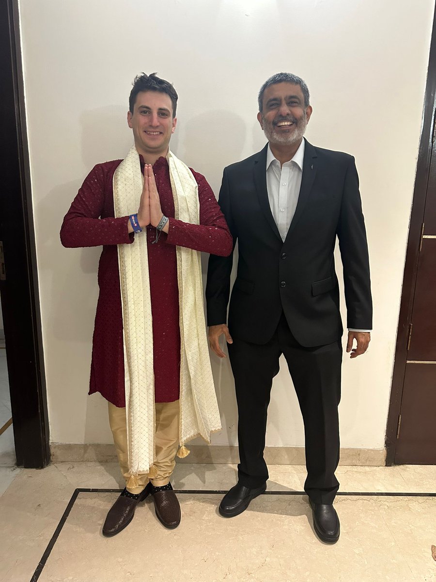 kushal_mehra's tweet image. If you cannot beat them, you embrace them 😬😬😬 #ForeignInterference