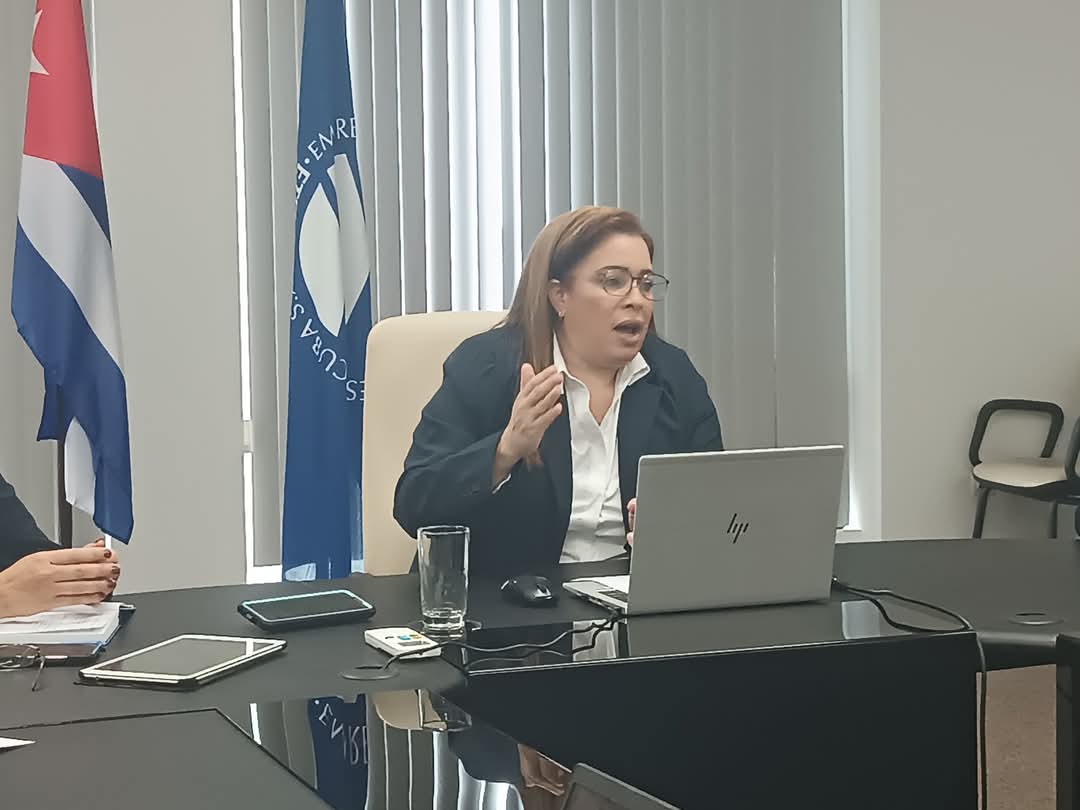 La #ComunicaciónSocial es uno de los pilares para el trabajo de dirección organizacional junto a la #TransformaciónDigital y la #CienciaEInnovación
Informar con oportunidad es un compromiso como servidores públicos. 
#EtecsaTeAcompaña