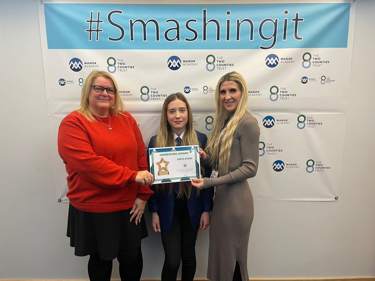 TheManorAcademy's tweet photo. Lots of awards today for Home Work, Star of the Week and Perfect Pointers ⭐️ ⭐️⭐️⭐️⭐️ https://t.co/50HCyfrGbl