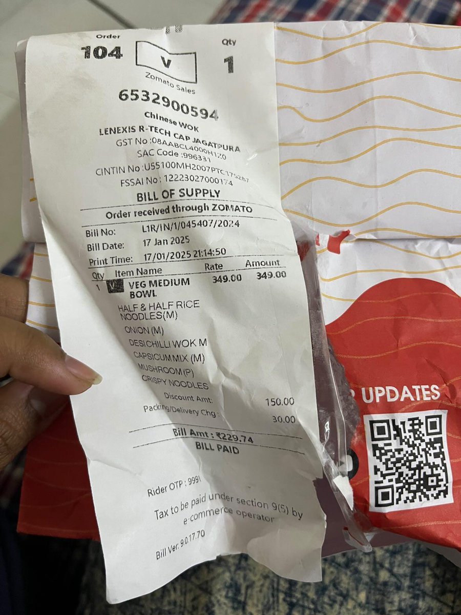 gypsymedico's tweet photo. Disappointed to get a smaller portion of my usual veg medium wok bowl during a Zomato sale. Restaurant denied it, and Zomato gave a ₹70 coupon. Are portions being cut during sales? Why can’t platforms ensure fairness?  #ConsumerRights @zomato @zomatocare @ChineseWokIn https://t.co/jVhngUPrhG