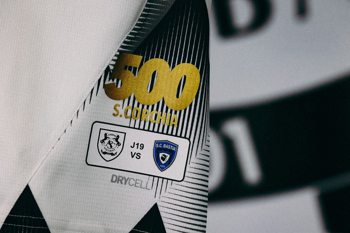 Tunique spéciale pour une rencontre spéciale ✨

5️⃣0️⃣0️⃣ #ASCSCB I <a href="/SebCorchiaOff/">Sébastien Corchia</a>