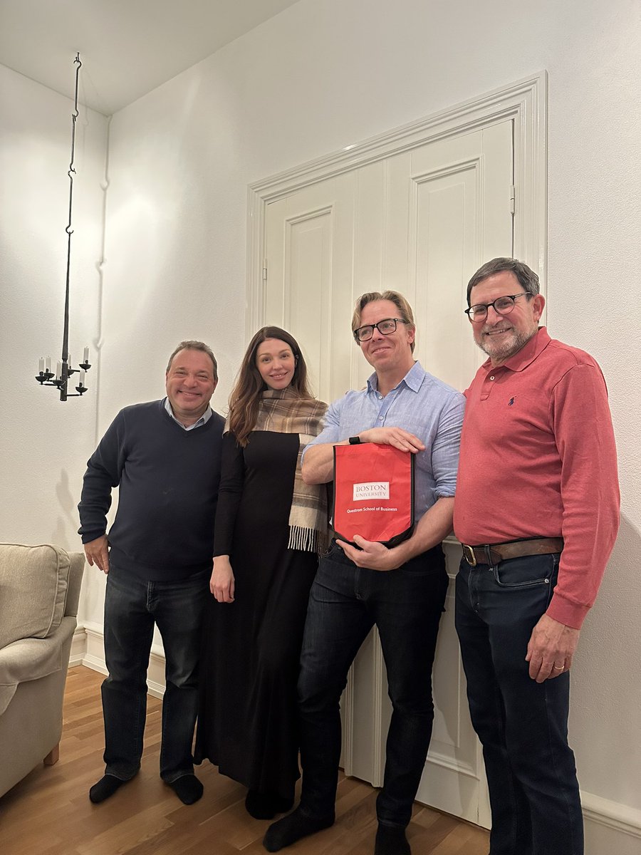 Congrats to Ankit Saraf, Soleha Patel and Alexander Orta on a job well done this week. We met with multiple companies and experts on Swedish culture. Can’t wait to send the cases to the six finalist teams. David Epstein , Claudia Sundberg