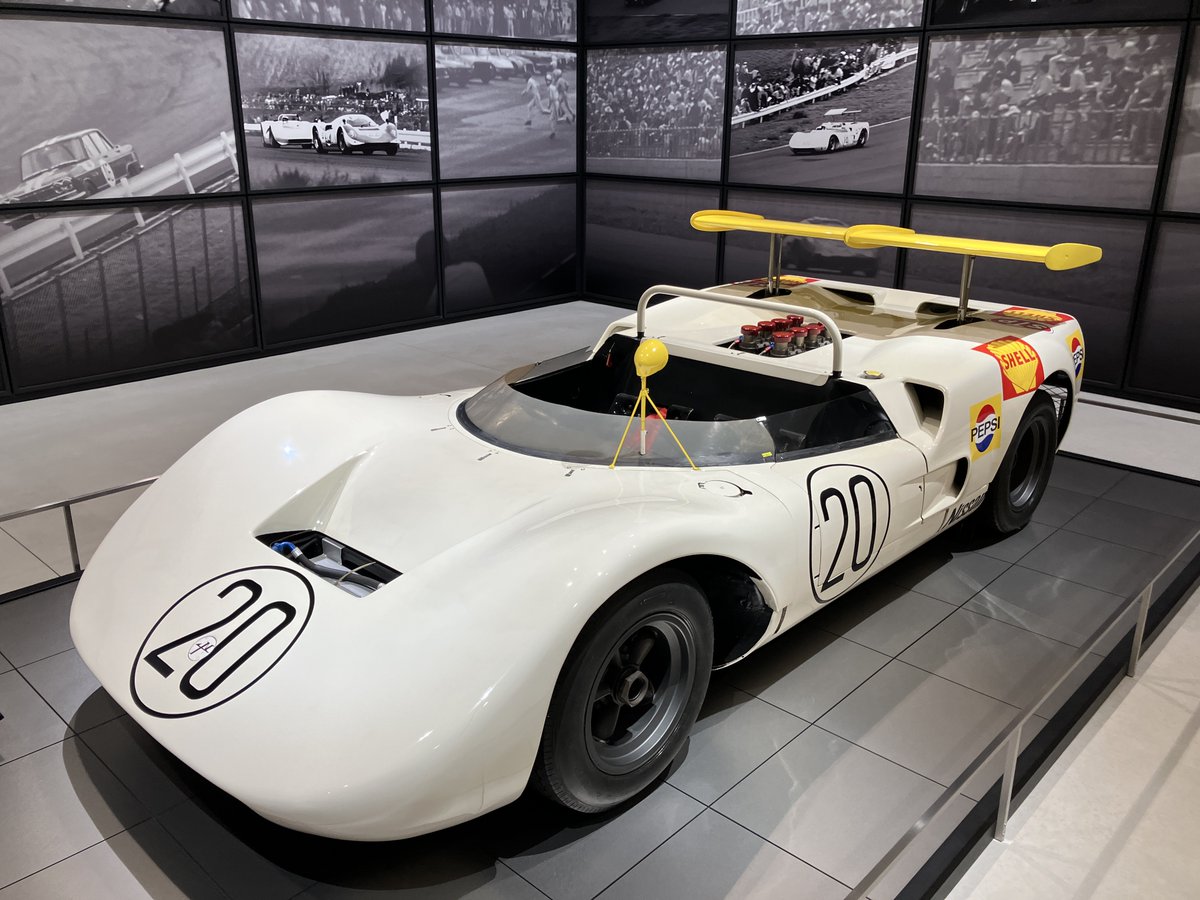 今月28日(火)、展示車両の一部が入れ替わります】 1968年日本