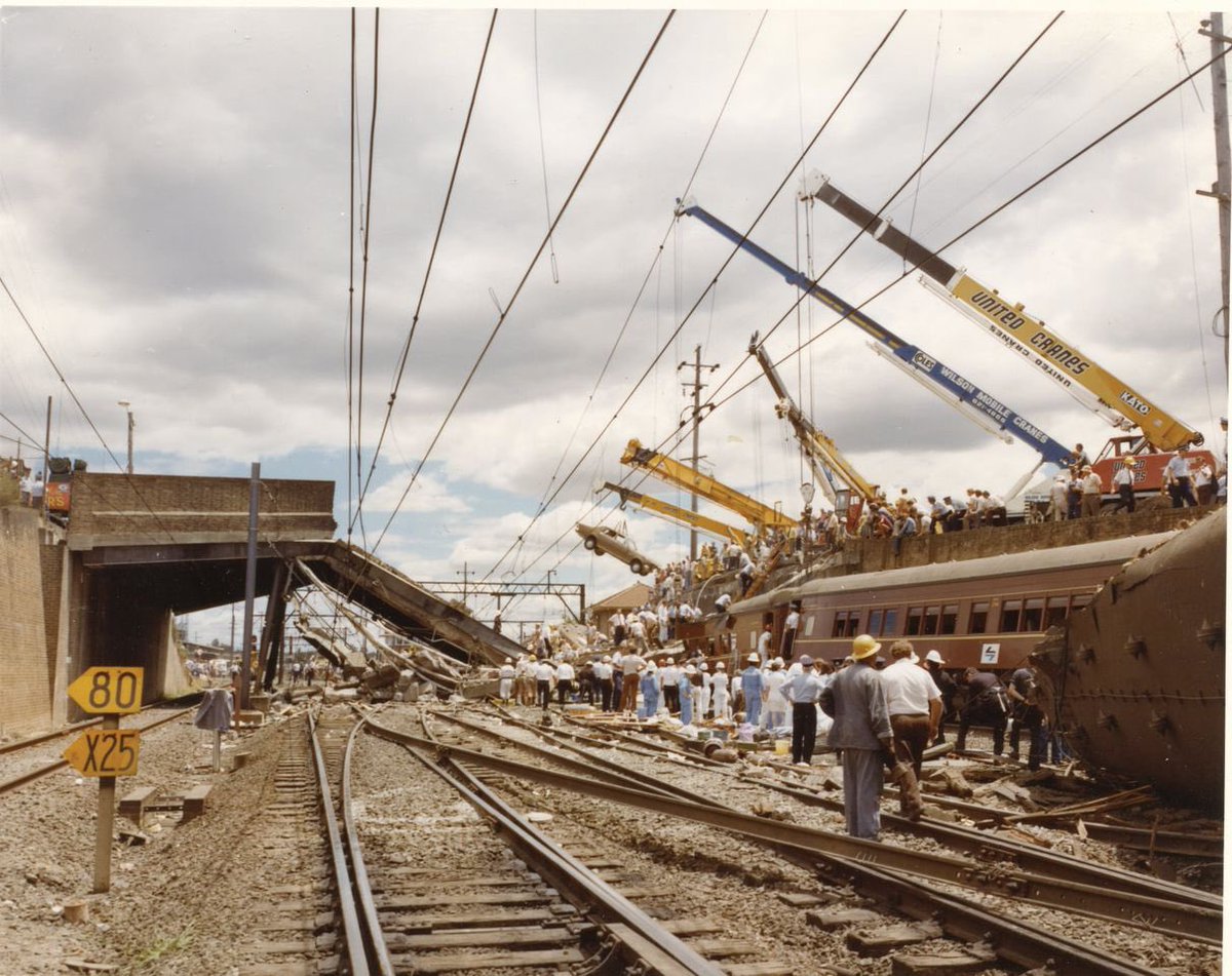 Today we pause to reflect on the 48th anniversary of the largest rail disaster in Australia’s history. 

18/01/1977, 84 people were killed and 213 injured after a train derailed near Granville station, striking a bridge and causing it to collapse onto two passenger carriages.