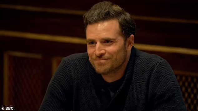 • Voluntarily got off the train
• Put Leanne and Joe in their place at the round table
• Gave the best opera performance in a mission
• Wants to give his winnings to charity in honour of his brother 

He IS our winner
#TheTraitorsUK #TheTraitors