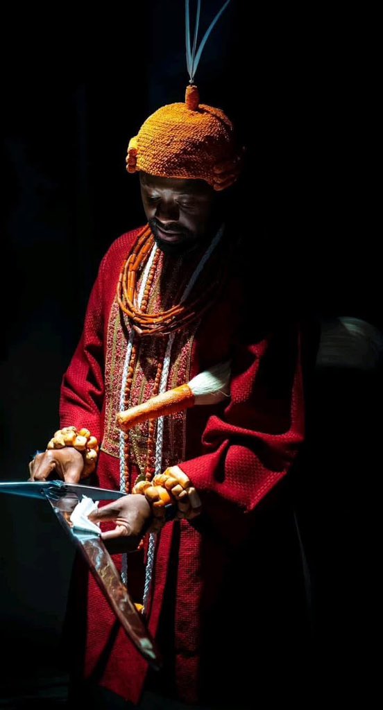 If you're a proud Yorùbá, share the name of your town's king! Let's come together to celebrate our kings.