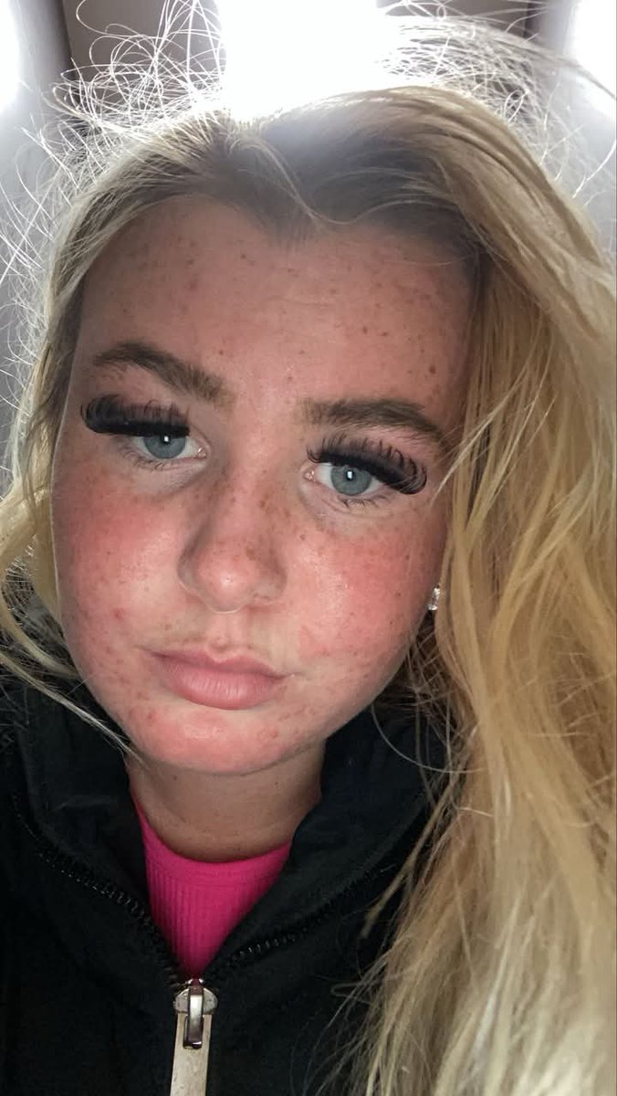 Gardaí are seeking the public's assistance in tracing the whereabouts of 15-year-old Kaitlin Daly who was reported missing from Sherrard St., Dublin 1 on Wednesday 15th January 2025.
 
Kaitlin was last seen at approximately 7:30pm on Dorset Street.