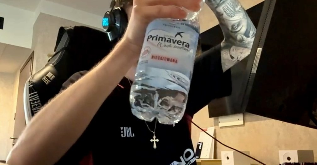 Łukasz Pożyczek tweet media