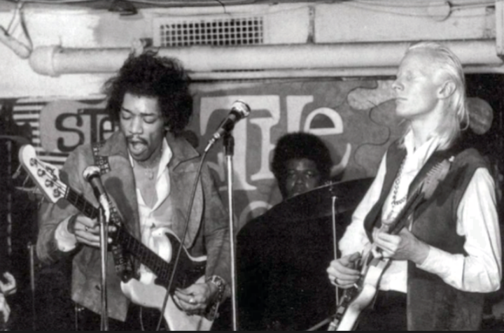 SusanMcEntyre1's tweet image. Jimi Hendrix on bass, Johnny Winter on guitar, Buddy Miles on drums at The Scene Club New York -1969 . Courtesy Nitopi. #musicians #songwriters #guitarists