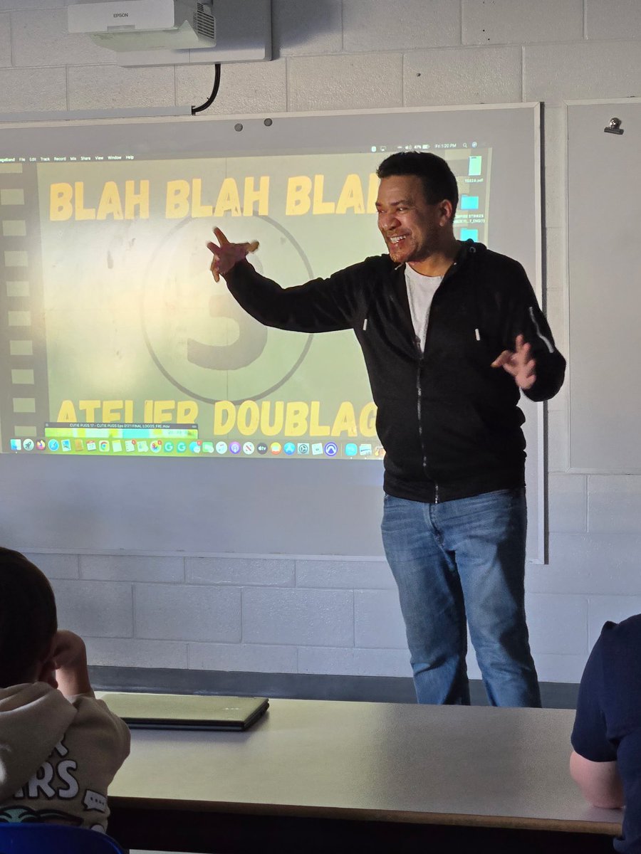 Our Grade 6 Immersion students enjoyed an engaging workshop called, “Blah, Blah, Blah” today where they discovered the technical and artistic aspects of dubbing! #ImmersART #MASConline.   @Immersart_fccf @masconline