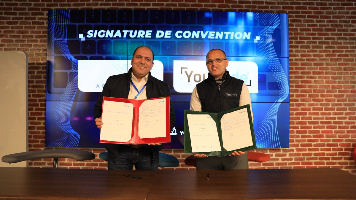 2 jours exceptionnels viennent de prendre fin à YouCode. Des panels de discussions, des entretiens d’embauche et des signatures de conventions étaient au programme. Merci à toutes les entreprises et à notre staff qui ont contribué à la réussite ces événements 🙏
