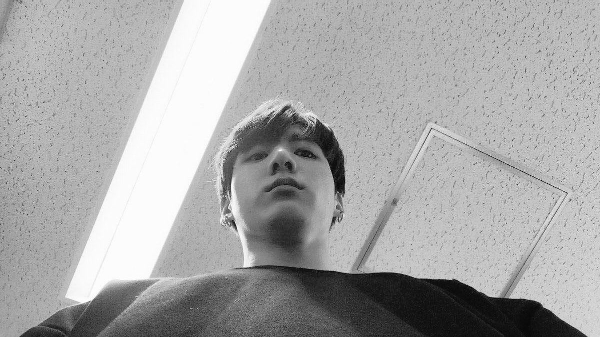 정국⋆ tweet media