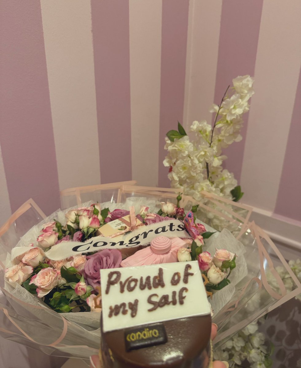 Ghaid.Designs 💜 tweet media