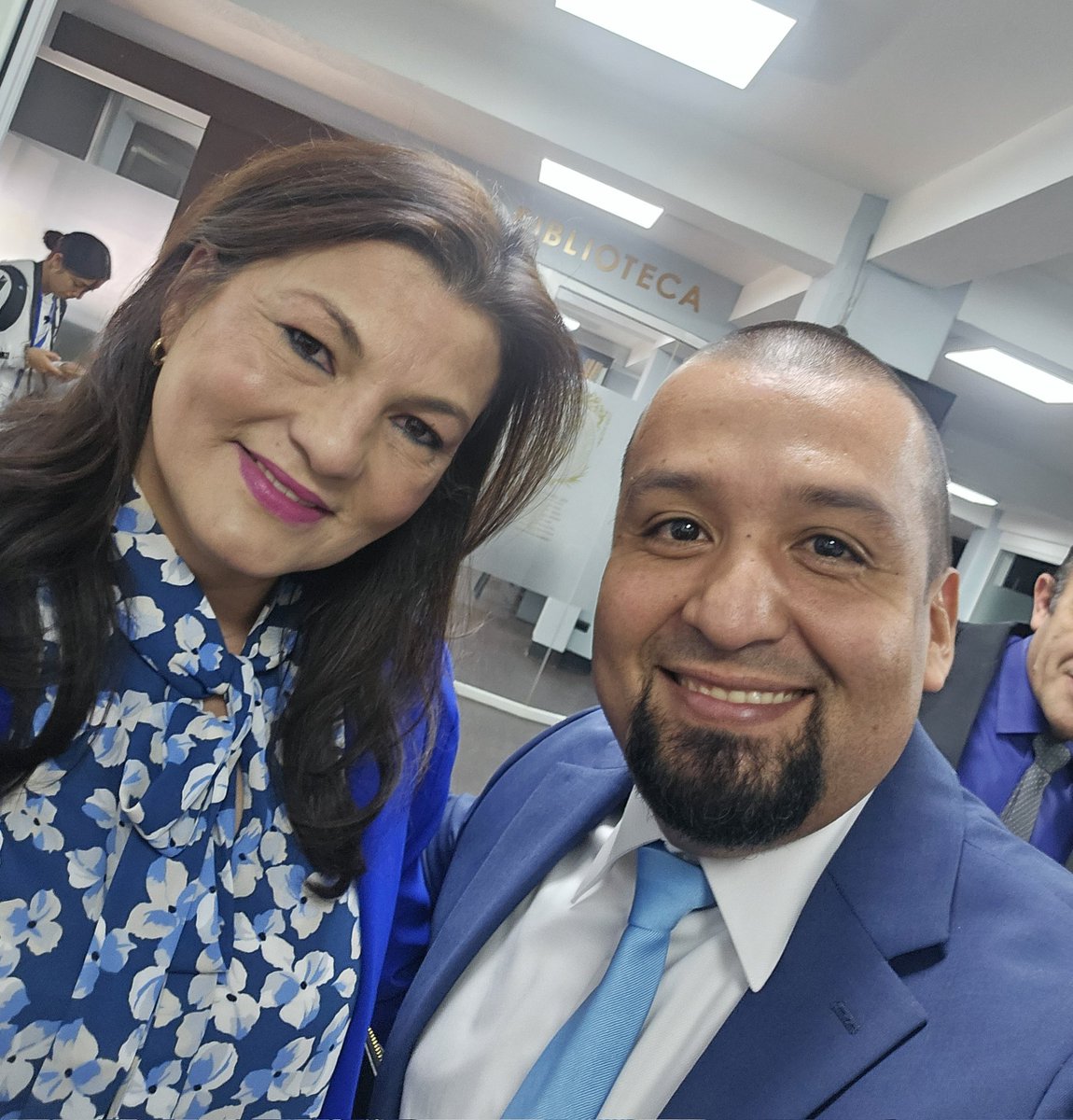 foppaguate's tweet photo. Ya tenemos presidenta de la Junta Directiva del CANG.
Patricia Gamez será el cambio del Colegio de Abogados y del Sistema de Justicia.
Ya demostró como Jueza de Instancia Penal ser una profesional honrada y conocedora del derecho.
Necesitamos tu voto profesional del CANG.
#UxJ https://t.co/pMeqTkQPPn
