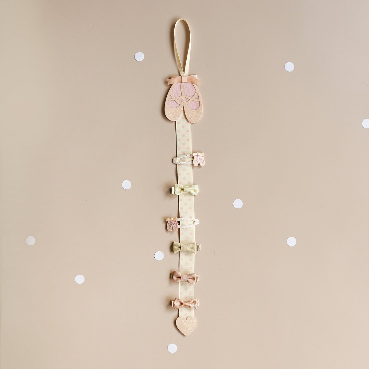 ✨ Pirouette into the weekend! ✨  

Our sweet accessories are perfect for little dancers. From dainty bows to ballet slipper clips, you'll be on pointe with every accessory. 🩰  

#TinyDancer #Ballet #KidsAccessories #dancer