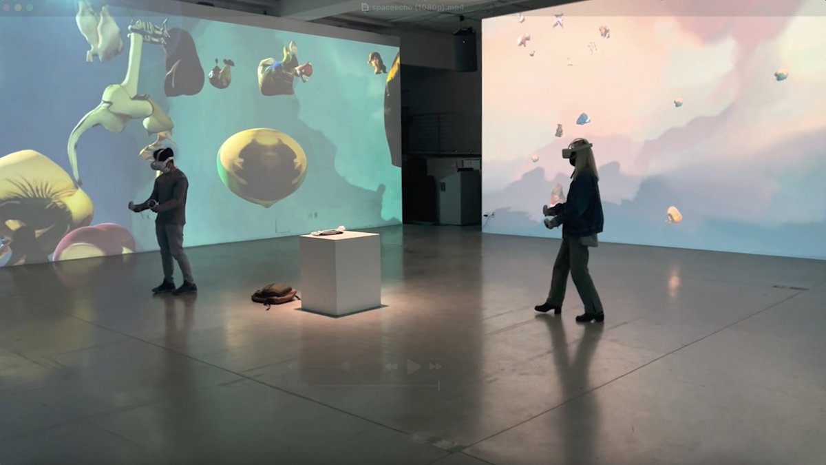 Explore human-AI interactions in virtual reality at <a href="/the_leonardo/">The Leonardo</a> in Salt Lake City, UT. It’s part of “Spiraling Upwards,” the traveling exhibit organized by <a href="/apsfluiddynamic/">APS Division of Fluid Dynamics</a>.

The exhibit closes Jan. 31: go.aps.org/3OPCTa9 

📷 Hyun Cho