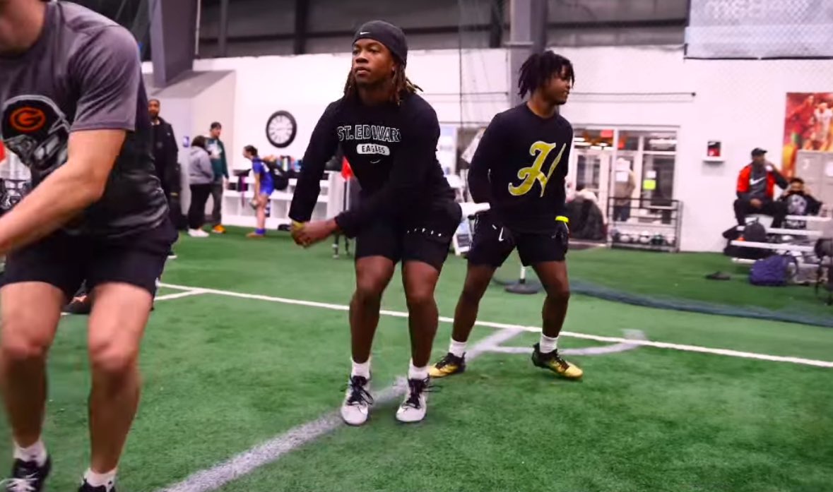 After a season ending injury I am back and more than ready to make a name for myself this up coming junior year‼️