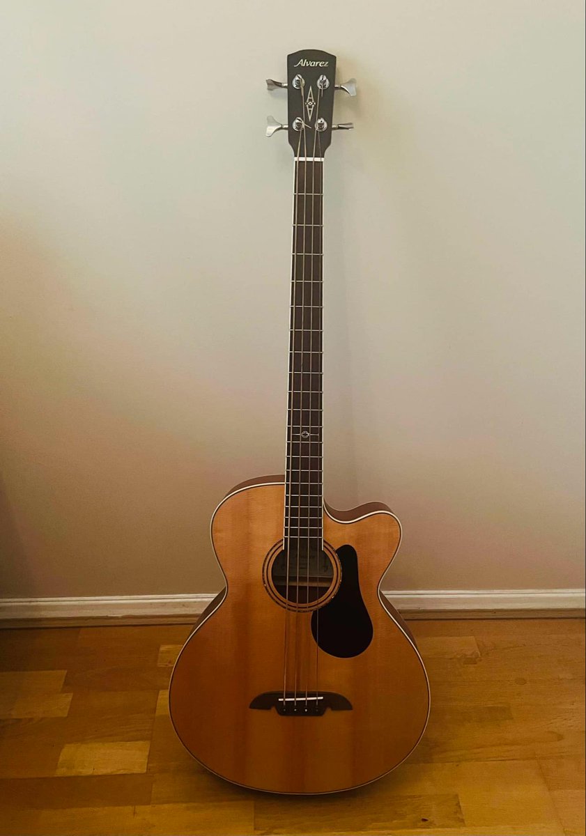 Paul Draper (@pauldraper) on Twitter photo Here is the Alvarez Acoustic bass I have used on the upcoming
Unplugged album. This was the best sounding bass in comparisons we made before starting the album.
PD. Here is the Alvarez Acoustic bass I have used on the upcoming
Unplugged album. This was the best sounding bass in comparisons we made before starting the album.
PD.