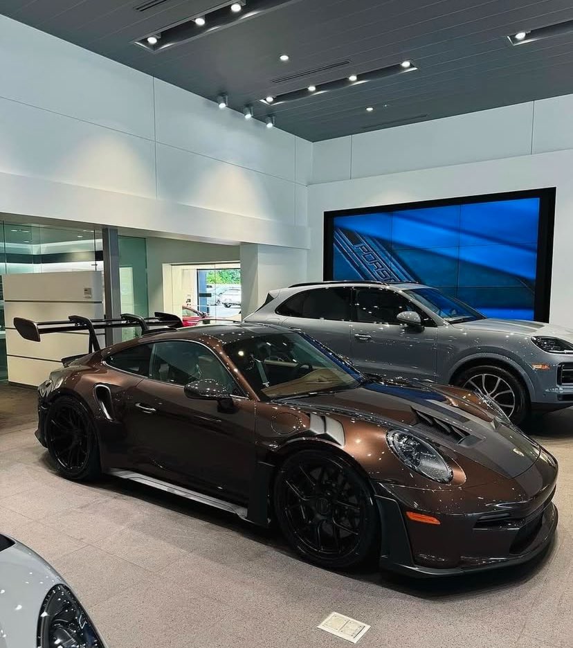 992 GT3RS Weissach in PTS Macadamia Metallic 🤎🔥