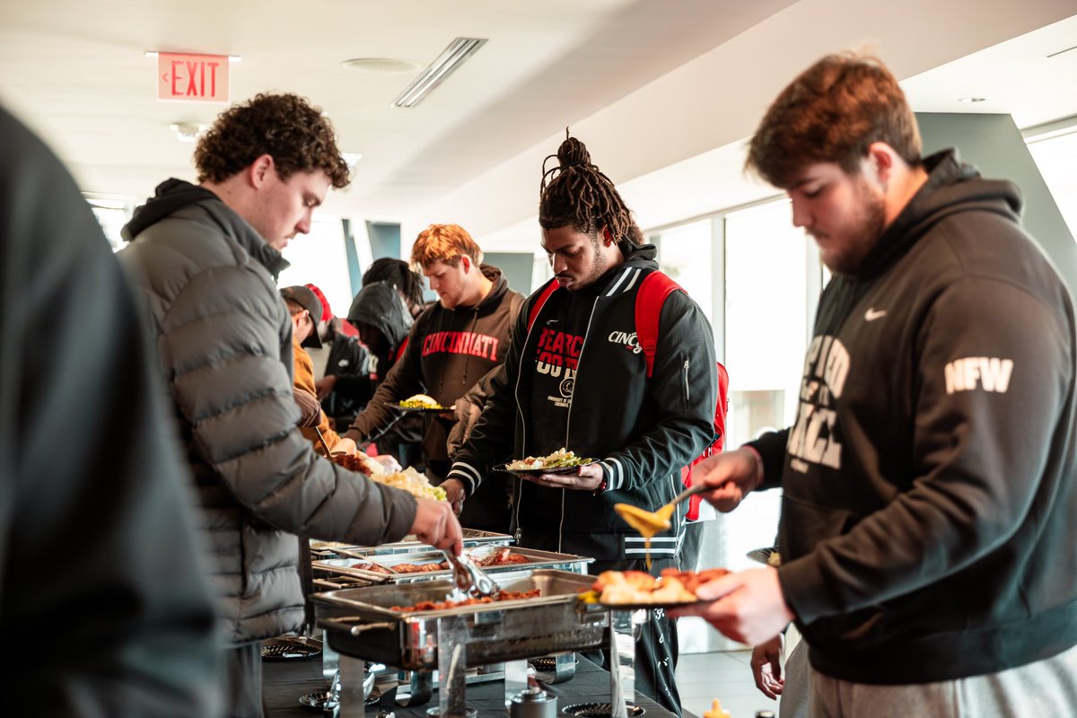 Cincinnati Football tweet media