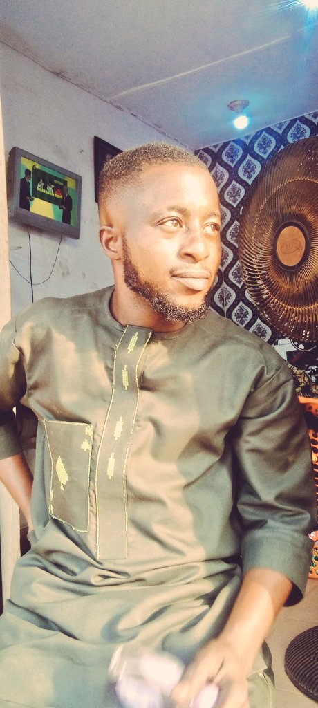 lugolee17's tweet image. 