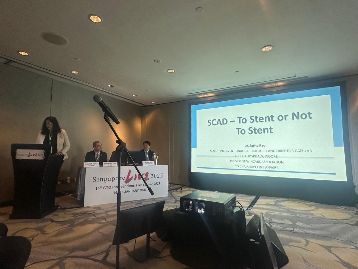 DrSaritaRao2's tweet photo. It was wonderful to speak on SCAD-TO STENT OR NOT TO STENT at #SingaporeLive and to also be on the Live case Panel of a #rotatrypsy case. Great discussions and deliberations @WomenAs1 @PCRonline @mirvatalasnag @drsonyaburgess @APSIC6 @crfheart @Hragy @IJCDW_WINCARS @mmamas1973 @inghaanMD